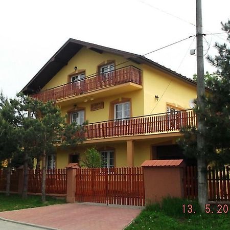B & B Leliwa Tarnow Luaran gambar