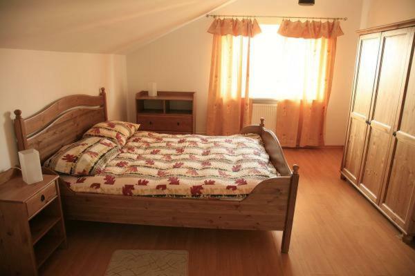 B & B Leliwa Tarnow Luaran gambar